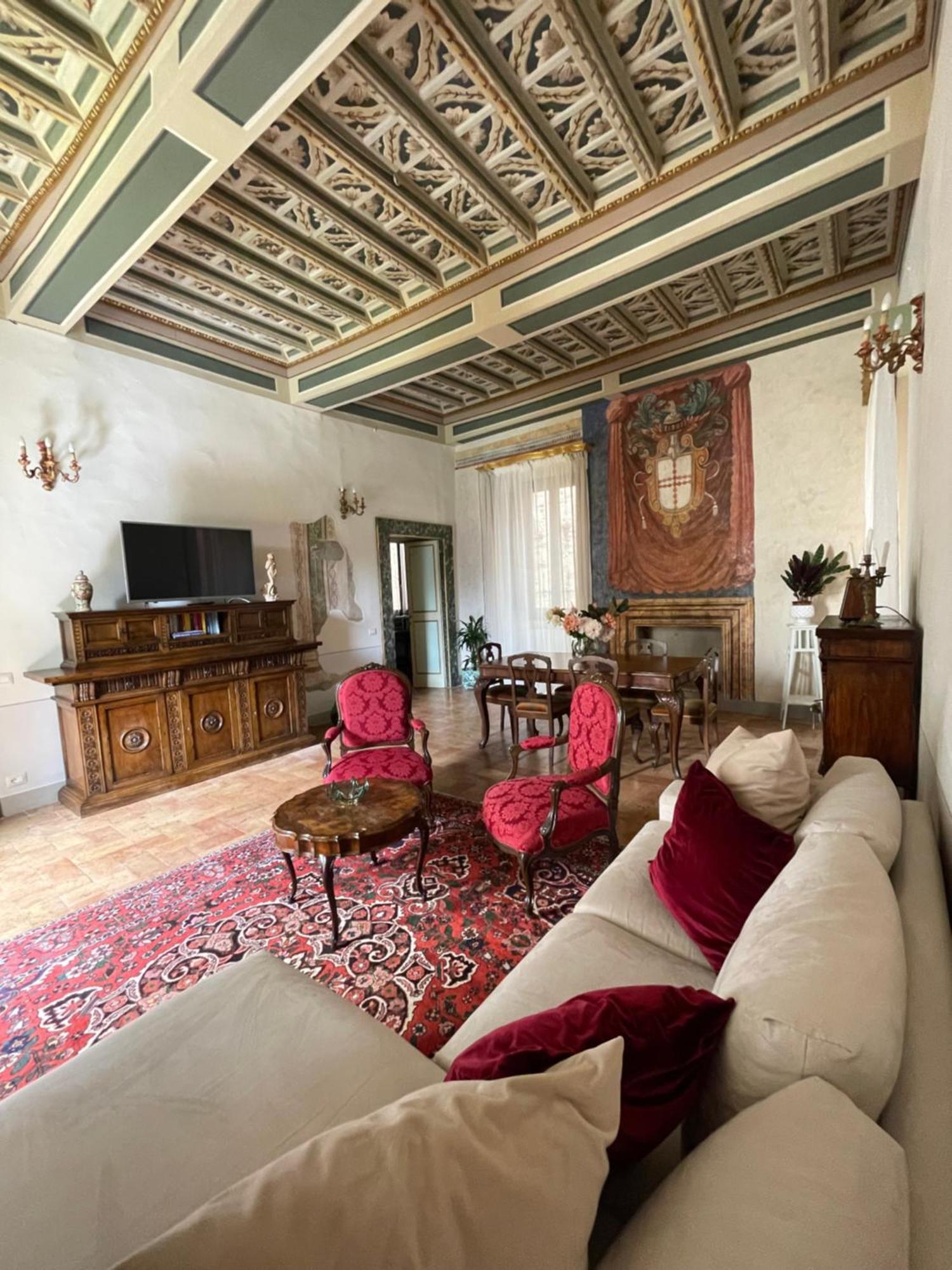 Апартаменти Palazzo Lauri Сполето Екстер'єр фото